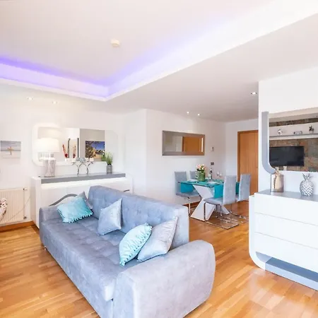 Funtastic Marina 1b3b Apartament